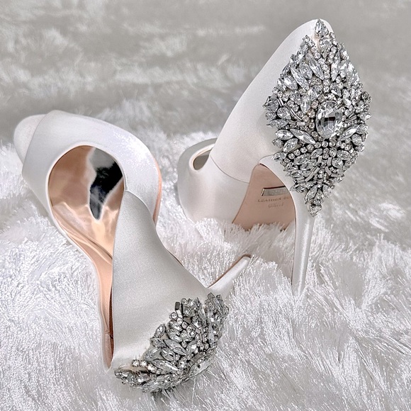 BADLEY MISCHKA Embellished Peep-Pump Shoes in size (6.5) - Picture 8 of 10